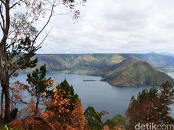 7 Destinasi Keren di Sekitar Danau Toba