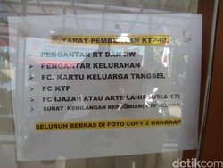Fakta di Lapangan: Bikin e-KTP di Pamulang Tak Cukup KK Saja