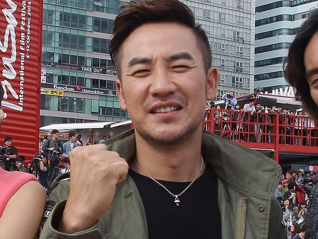 Aktor Korea Uhm Tae Woong Dilaporkan Atas Tuduhan Pelecehan Seksual