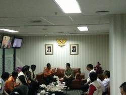 Ditemani Djarot, Megawati Teken MoU PDIP dan Basarnas