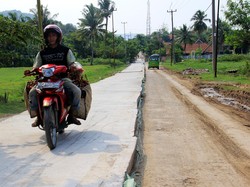 Wajah Jalan Istimewa yang Buat Bupati Dedi Raih Penghargaan dari TNI AD