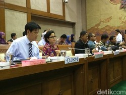 Sri Mulyani: Pak Ken Sakit Tifus