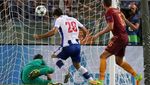 Lumat Roma, Porto ke Fase Grup Liga Champions