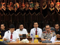 Soal Penghentian Penyidikan Kasus Kebakaran Hutan 15 Perusahaan, Kapolri: Tunggu Besok