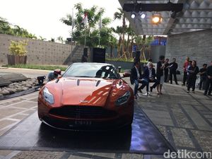 Mobil Cantik Aston Martin DB11 Sapa Indonesia Mobil Cantik Aston Martin DB11 Sapa Indonesia