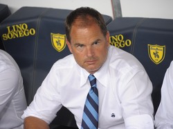 Inter Akhirnya Menang, Situasi De Boer Sedikit Lebih Stabil