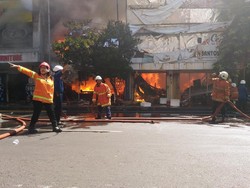 Kebakaran di Gemblongan Diduga Berasal dari Toko Trijaya, Diduga Korsleting