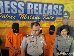 Ortu Ini Tega Pekerjakan Anak-anaknya di Jalanan