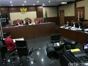 Saat Hakim Binsar Tak Satu Suara dengan Ahli Soal Pasal Pembunuhan Berencana