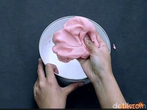 Video Parenting: Tutorial Bikin Lilin Mainan yang Aman untuk Anak