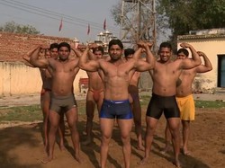 Ladies, Ini Destinasi di India yang Penuh Cowok Kekar