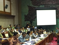 Cara Sri Mulyani Tafsirkan Ekonomi Daerah dari Suara Anggota Dewan