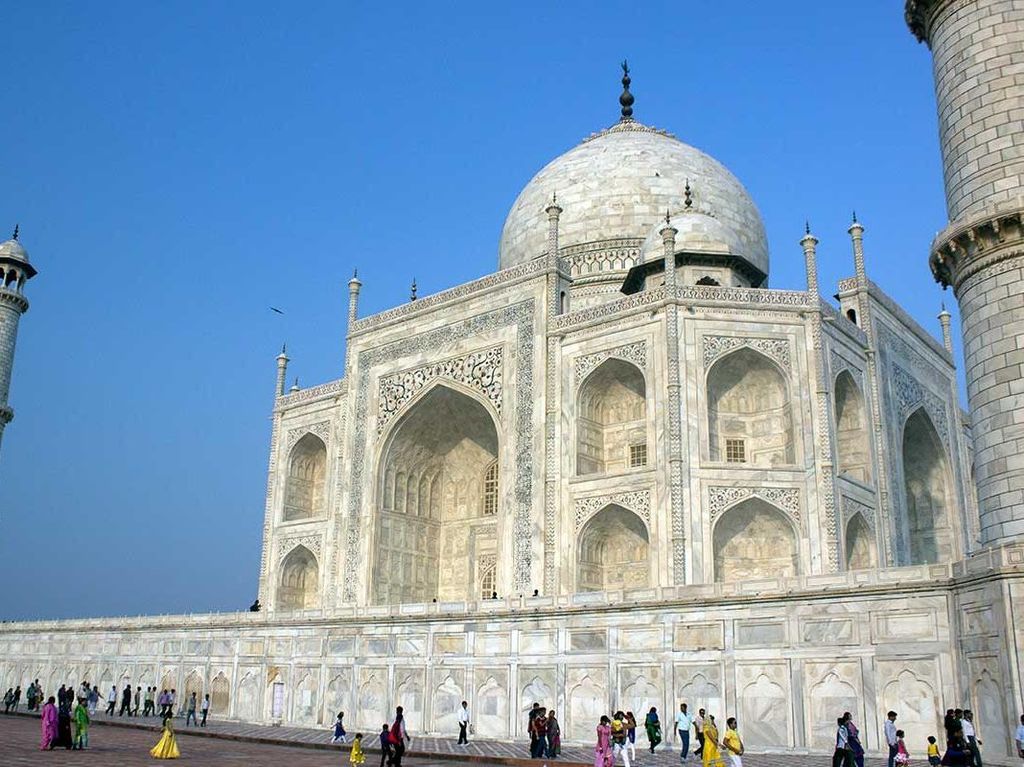 Taj Mahal & 5 Landmark di India yang Wajib Dikunjungi