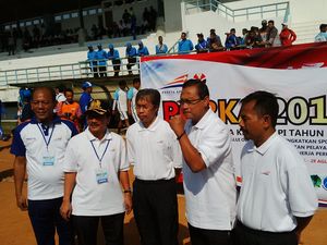 PT KAI Turut Bina Atlet Angkat Besi dan Atletik