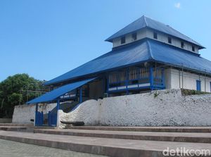 Kisah Masjid yang Konon Terdengar Suara Adzan dari Makkah