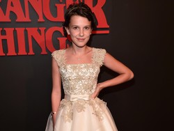 Millie Bobby Brown Rela Botak Demi Stranger Things