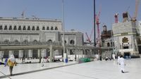Menengok Kemegahan Gate Abdullah
