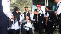 Menggendong Para Tamu Allah