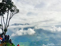 Lolai, Negeri di Atas Awan