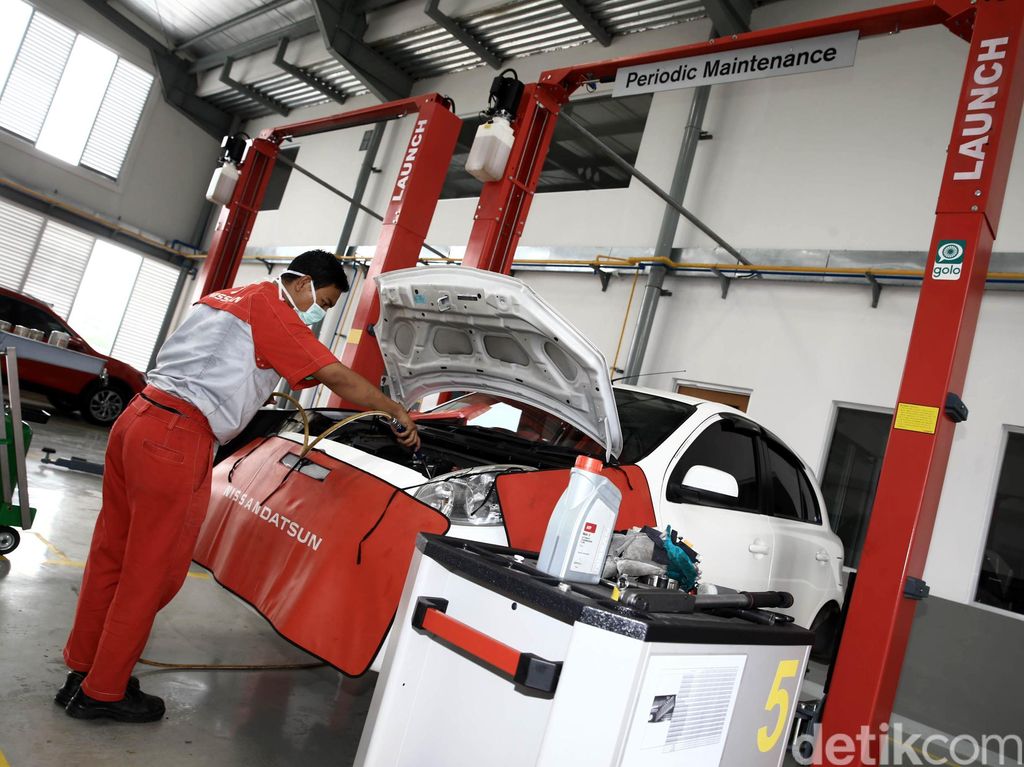Konsumen LCGC Malas Servis Mobil di Bengkel Resmi? Konsumen LCGC Malas Servis Mobil di Bengkel Resmi?