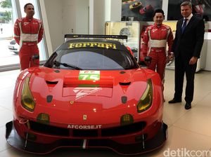 Ferrari Kenalkan Tim Balap GT3 Ferrari Kenalkan Tim Balap GT3
