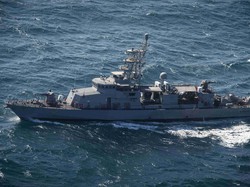 Didekati Kapal Iran di Teluk Persia, Kapal AS Lepas Tembakan Peringatan