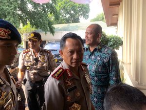 Kapolri Bertemu Menko Polhukam Bahas PNBP Polri