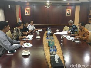 Pemkab Banyuwangi Bertemu Menhub: Sampaikan Harapan Pembangunan Bandara Blimbingsari