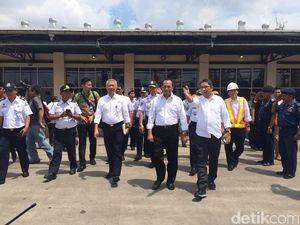 Wujudkan Efisiensi Ekonomi, Menhub: Tak Cukup Hanya Pelabuhan dan Kapal