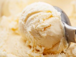 Olahan Es Krim Rasa Rujak yang Pedas Menyegarkan