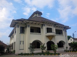 Bukan Lawang Sewu, Ini Gedung Juang Punya Bekasi