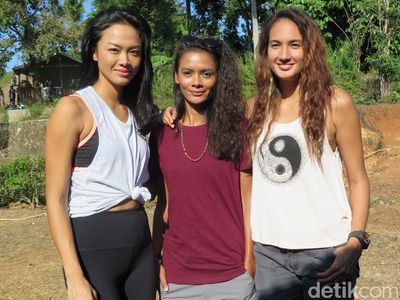 Petualangan Nadine, Kelly dan Ully  di Labuan Hati