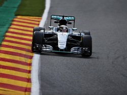 Duo Mercedes di Posisi Satu-Dua, Hamilton Masih Tercepat