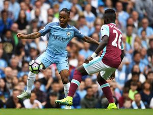 Sterling Dua Gol, City Atasi West Ham 3-1