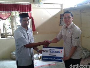 Hari Kedua, Risers Berbagi dengan Warga