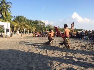 Bumbu Magis di Balik Seni Tarung Peresean Khas Lombok