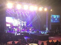 Gelaran Musik Tobatak Rock Sukses Guncang Samosir