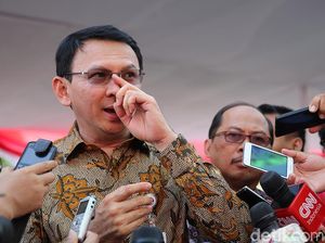 Hadiri Acara Golkar, Ahok: Tidak Wajib Pilih Saya di Pilgub DKI Hadiri Acara Golkar, Ahok: Tidak Wajib Pilih Saya di Pilgub DKI