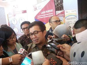 Ketua OJK Ungkap Alasan Pertumbuhan Kredit Menurun