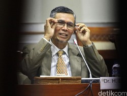 Paripurna DPR Tetapkan 3 Nama Jadi Hakim Agung