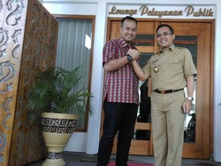 Wali Kota Irwansyah Promosi MXGP ke Banyuwangi, Bupati Anas Pamer Toilet