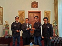 Mahasiswa Pecinta Alam Unsoed Kibarkan Merah Putih di Gunung Huascaran Peru