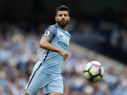 Akibat Menyikut Winston Reid, Aguero Bisa Absen di Derby Manchester