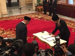Dilantik Presiden, Hasyim Asyari Resmi Jabat Anggota KPU Pengganti Husni