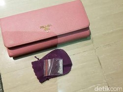 Plastik Isi Kristal Milik Aa Gatot Brajamusti dan Istrinya Mengandung Amphetamine