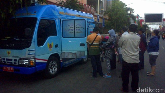 Dispenduk Kota Malang Buka Layanan Sabtu Minggu untuk 