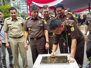 Tingkatkan Kesejahteraan Pegawai Lepas, Koperasi Kejari Jakbar Buka Minimarket