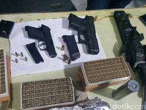 Polisi: Ary Suta Bisa Dipidana Bila Senpi di Aa Gatot Brajamusti Ilegal