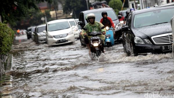 Jalan Protokol Ibukota Banjir