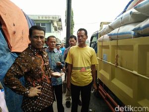 Operasi Pasar Digelar di 8 Provinsi, dari Jakarta hingga Sulsel Operasi Pasar Digelar di 8 Provinsi, dari Jakarta hingga Sulsel